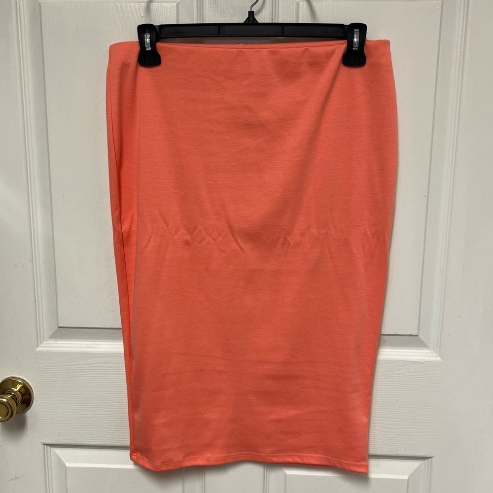 Ssoulm Vibrant Coral Pencil Skirt